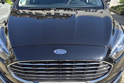 Ford S-Max 92.420 km 23.300 &euro; Dresden 01067