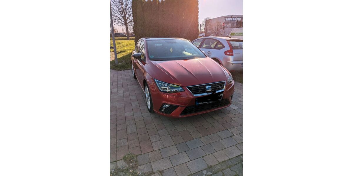 Seat Ibiza 33.000 km 14.000 &euro; Rheinbach 53359