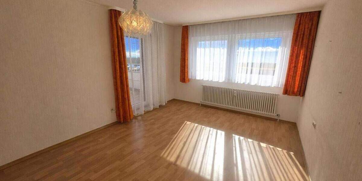 Etagenwohnung Fellbach Schmiden - 3 Zimmer, 84 m&sup2;, 299.000&euro; | Angebot:25567845