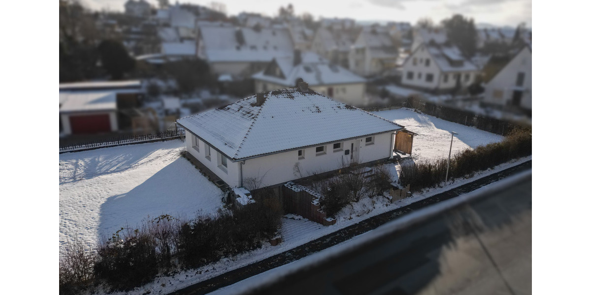 Haus in Meimbressen zum 01.04., 156 qm, 5 Zimmer, großer Garten 5 zimmer