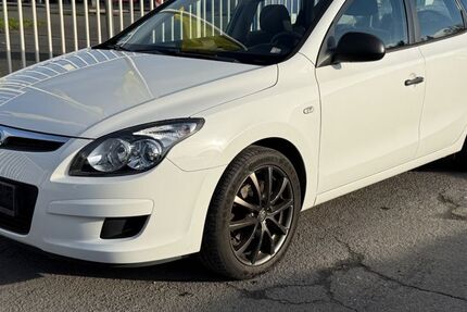 Hyundai i30 180.000 km 2.490 &euro; Ahaus 48683