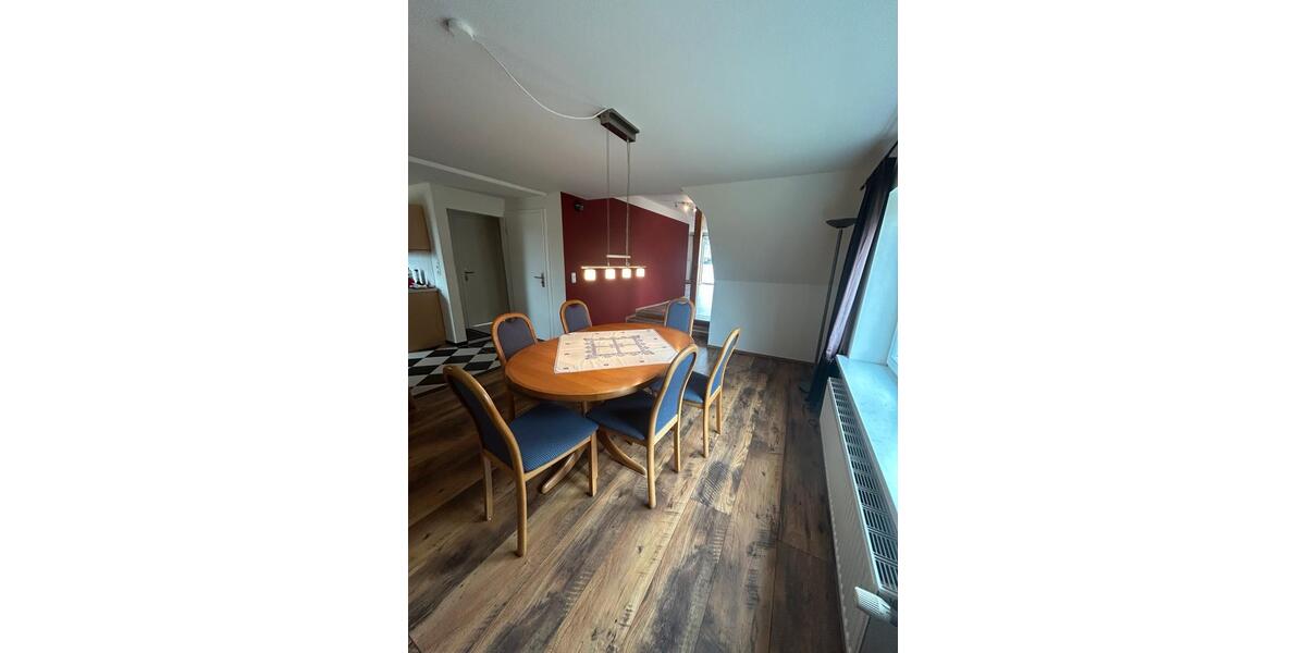 Dachgeschoßwohnung Trittau - 2 Zimmer, 86 m&sup2;, 1.195&euro; | Angebot:26399519