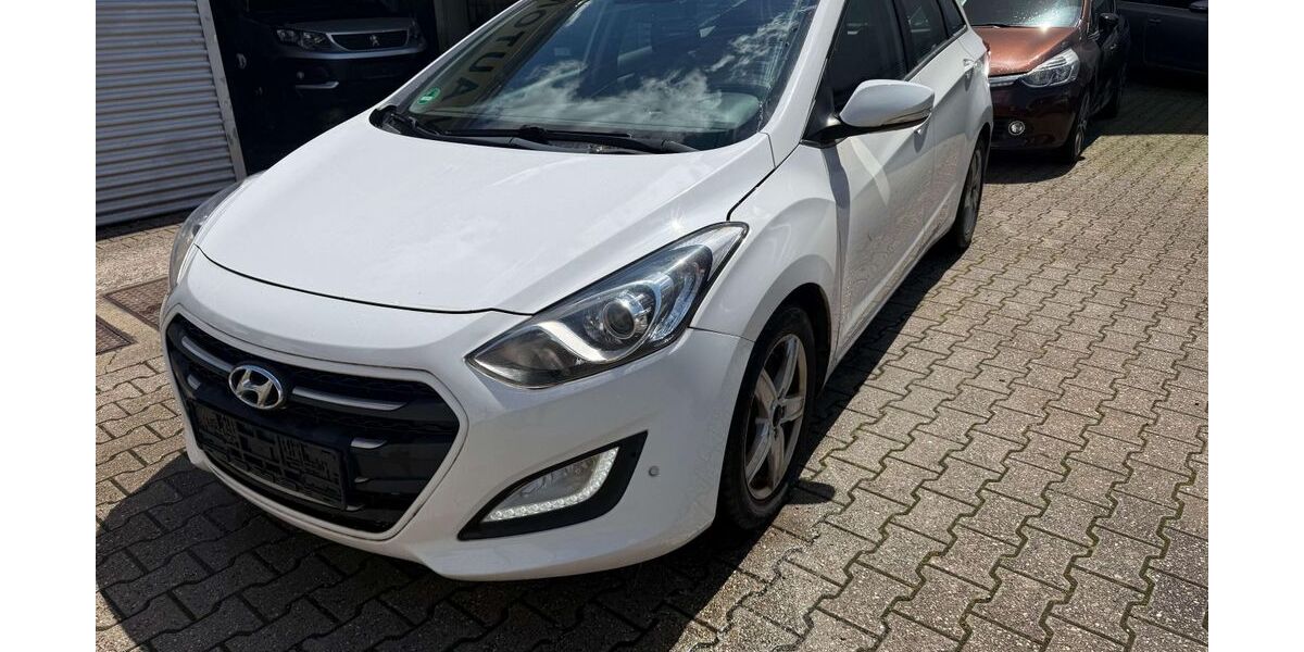 Hyundai i30 547.247 km 1.850 &euro; Frechen 50226