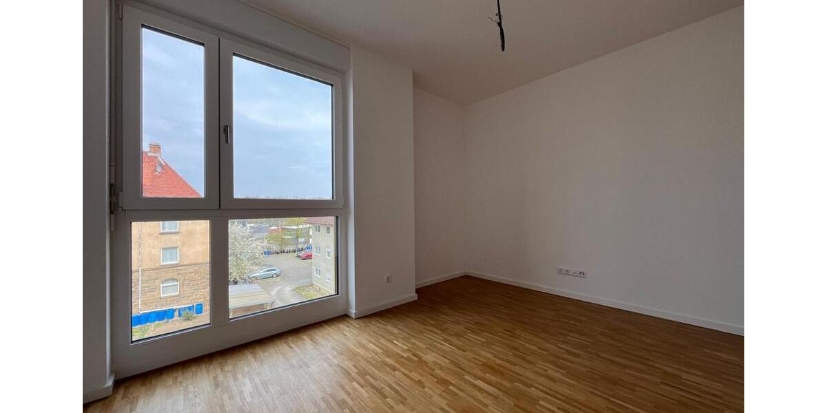 Etagenwohnung Bad Friedrichshall - 4 Zimmer, 136 m&sup2;, 1.916&euro; | Angebot:26068585