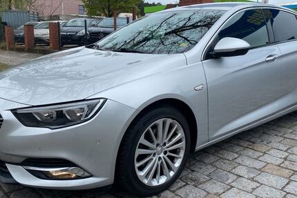 Opel Insignia 166.000 km 8.999 &euro; berlin 12527
