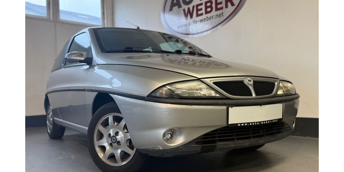 Lancia Ypsilon 68.000 km 2.999 &euro; Sindelfingen/Darmsheim 71069