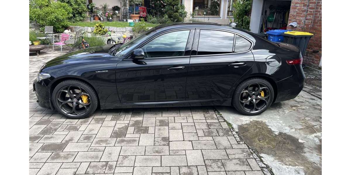 Alfa Romeo Giulia 87.000 km 25.900 &euro; Kirchdorf 84375