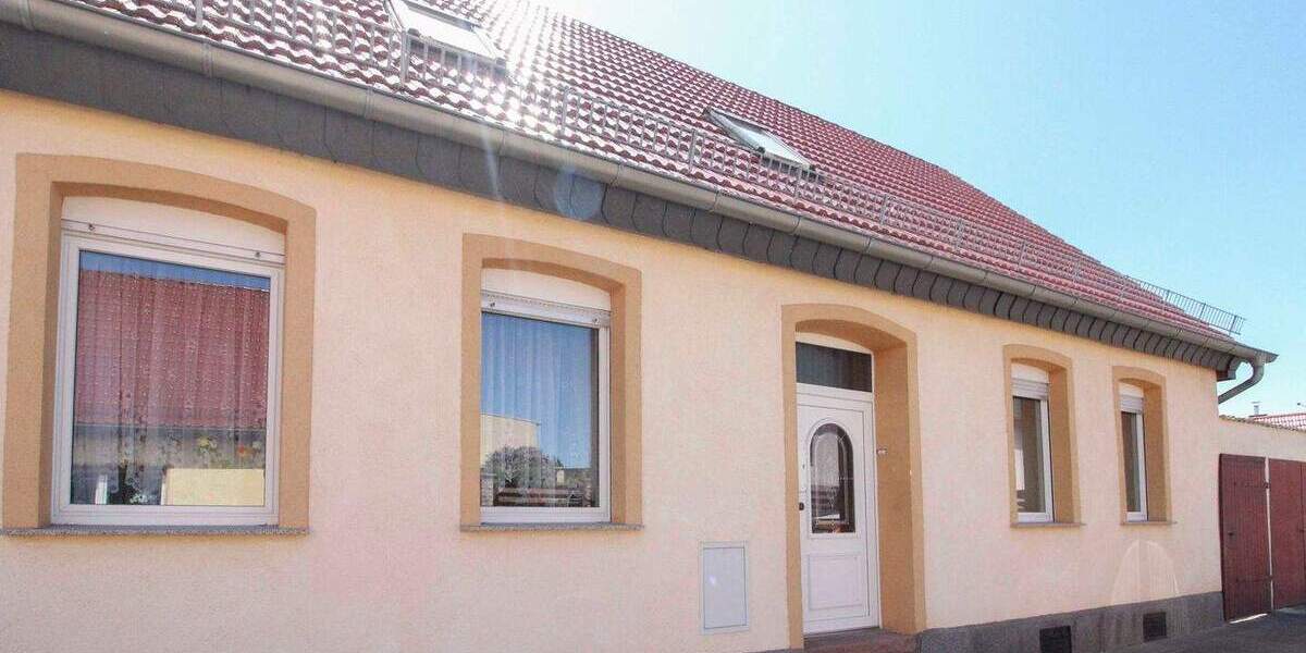 Einfamilienhaus Wettin-Löbejün Löbejün - 6 Zimmer, 112 m&sup2;, 45.000&euro; | Angebot:25632616