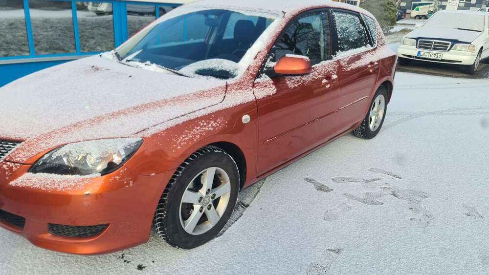 Mazda 3 97.500 km 2.900 &euro; Asperg 71679