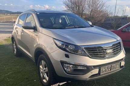 Kia Sportage 287.000 km 4.100 &euro; Melle 49163