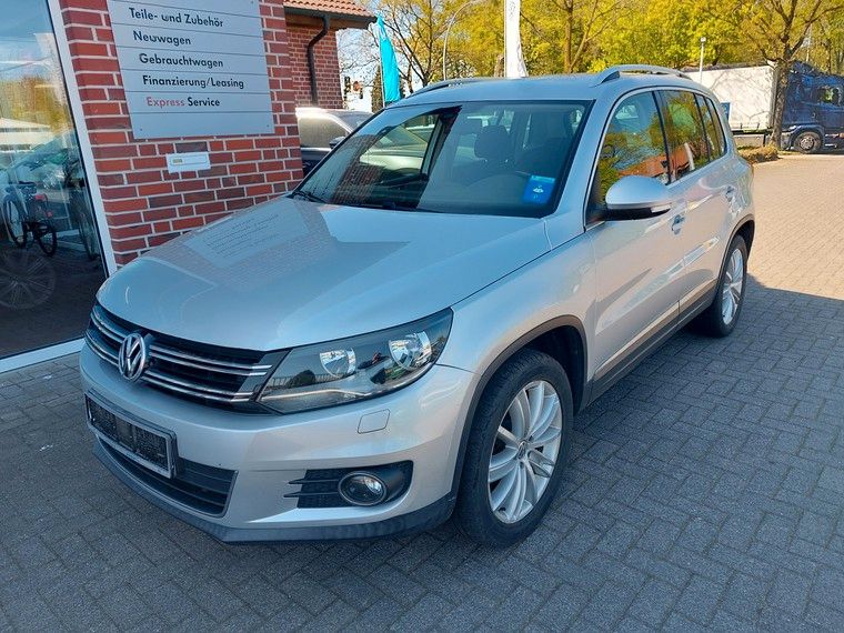VW Tiguan 177.300 km 9.490 &euro; Legden 48739