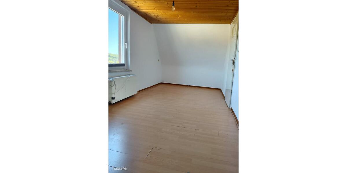 Etagenwohnung Betzdorf - 5 Zimmer, 140 m&sup2;, 950&euro; | Angebot:26385775