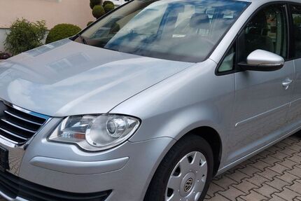 VW Touran 210.533 km 3.250 &euro; Hilpoltstein 91161