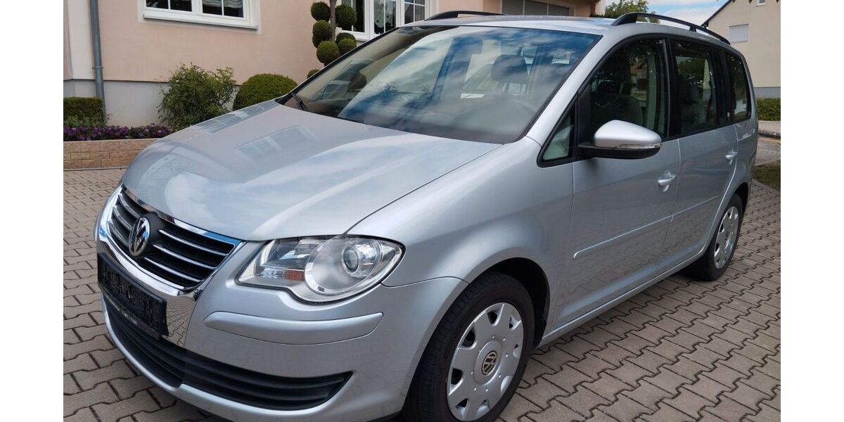 VW Touran 210.533 km 3.250 &euro; Hilpoltstein 91161