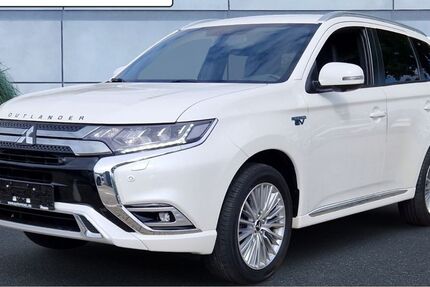 Mitsubishi Outlander 71.935 km 21.450 € Mittweida 09648