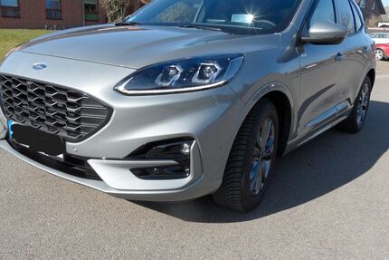 Ford Kuga 29.800 km 26.500 &euro; APELERN 31552