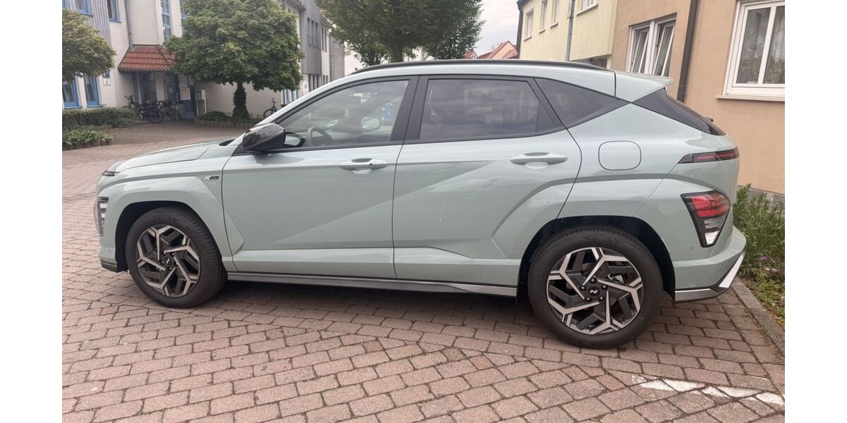 Hyundai KONA 1.800 km 28.500 &euro; Groß-Zimmern 64846