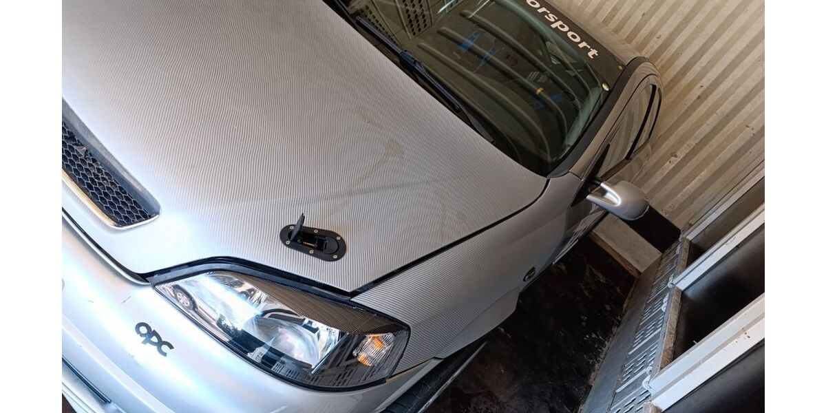 Opel Astra 208.000 km 9.300 &euro; Ilmenau 98694