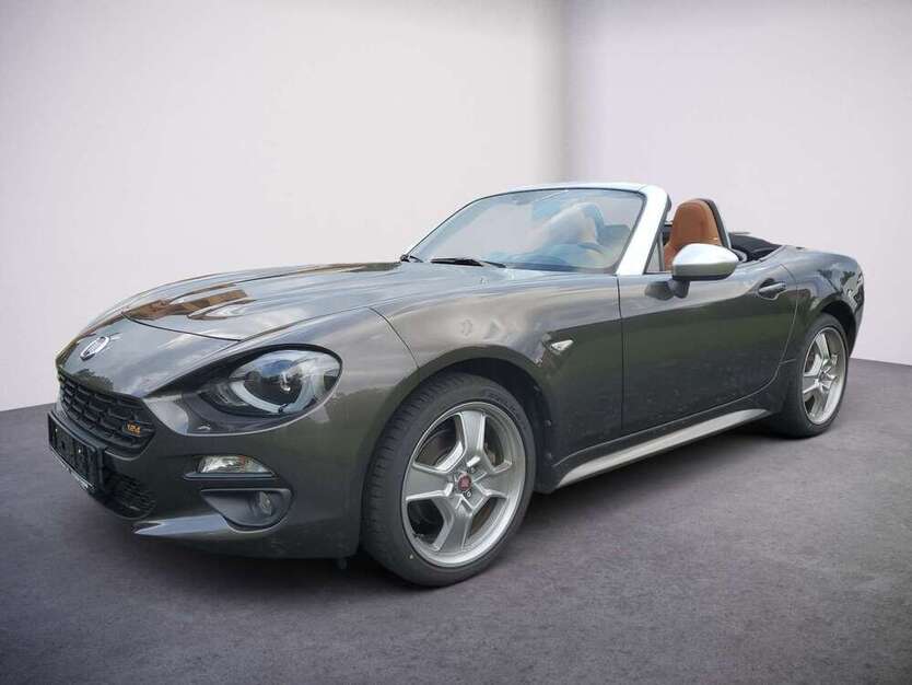 124 Spider