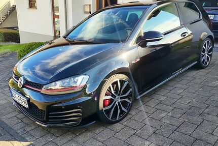 VW Golf 92.000 km 17.950 &euro; Hoppstädten 55768