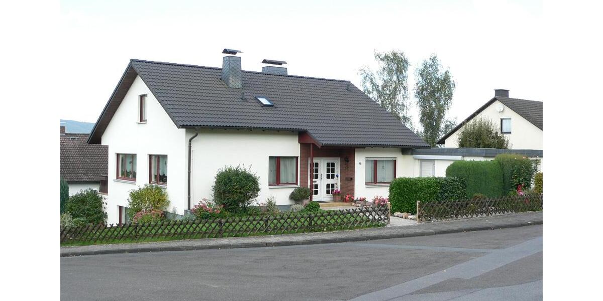 Einfamilienhaus Höxter - 7 Zimmer, 169 m&sup2;, 299.000&euro; | Angebot:26039239