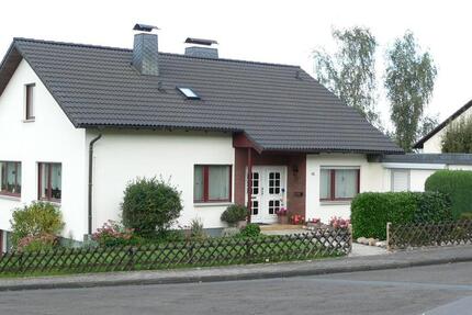 Haus Höxter - 7 Zimmer, 169 m&sup2;, 299.000&euro; | Angebot:26039239