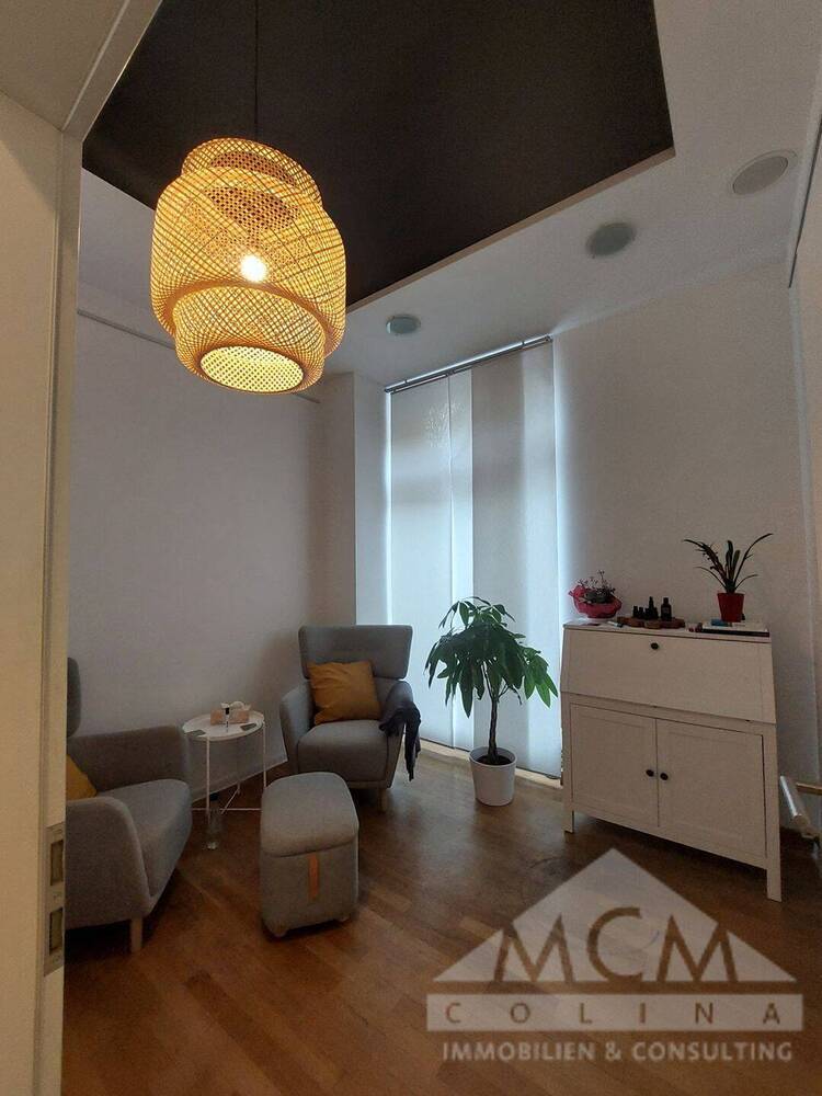 @MCM Eckladen Büro mit vielen Möglichkeiten im Nordend