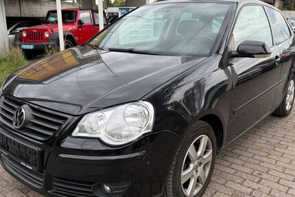 VW Polo 132.689 km 999 &euro; München 81825