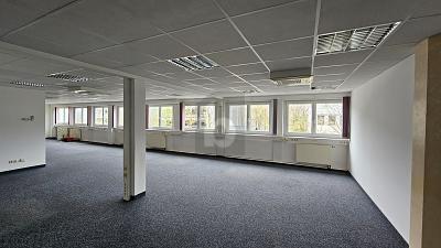 RIESIGE FLÄCHE FÜR IHR UNTERNEHMEN - Haus Oberschleißheim | Angebot:26643799