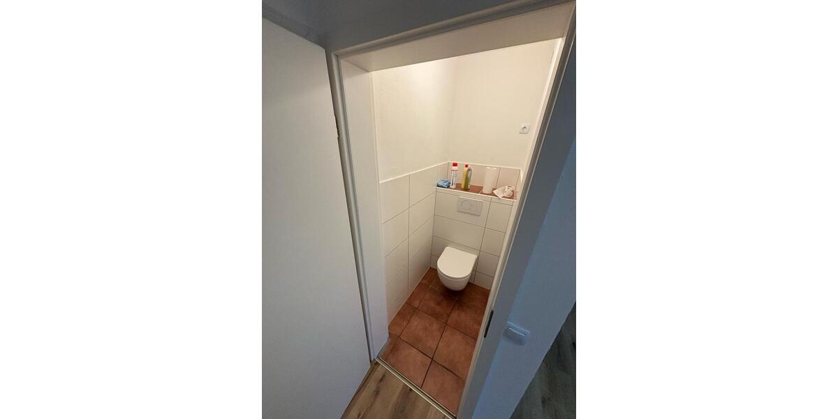 Etagenwohnung Bad Königshofen im Grabfeld - 4 Zimmer, 116 m&sup2;, 830&euro; | Angebot:25802693