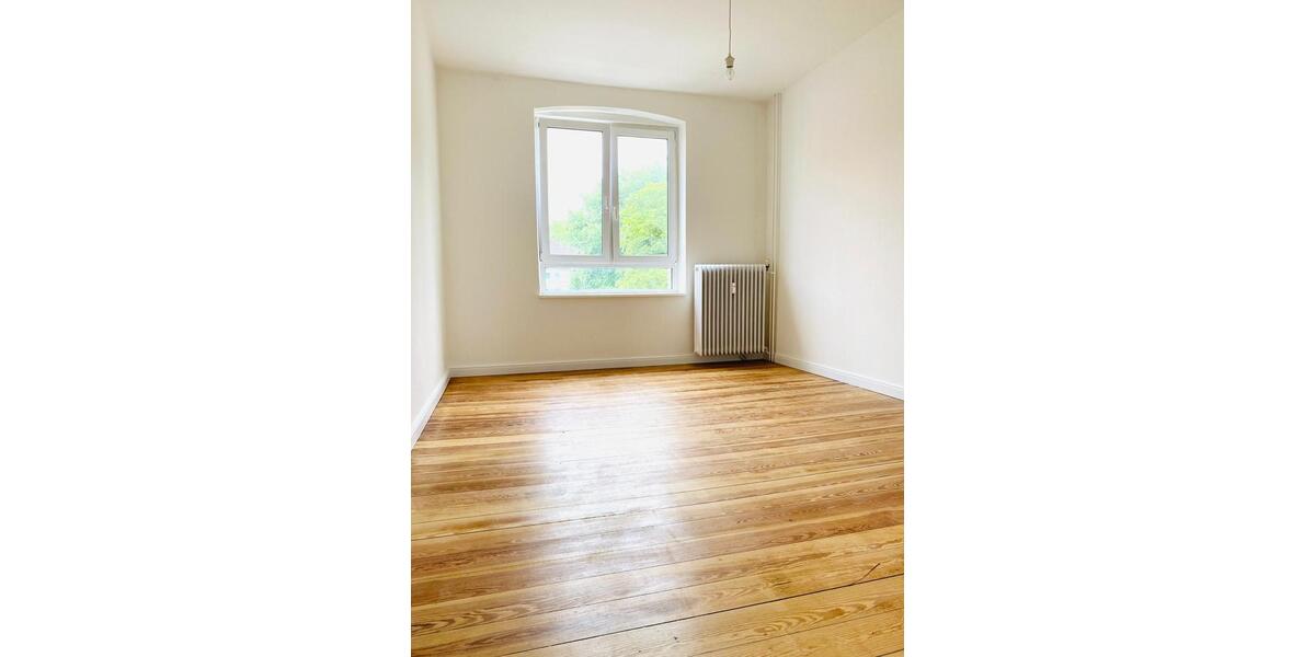 Etagenwohnung Flensburg Altstadt - 3 Zimmer, 92 m&sup2;, 785&euro; | Angebot:26396864