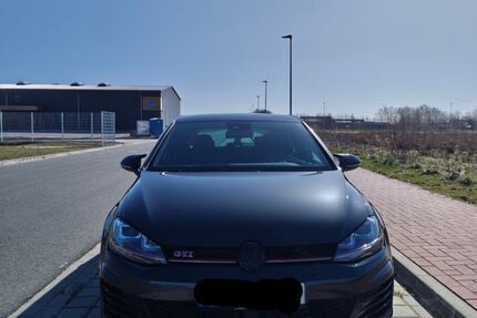 VW Golf 110.000 km 15.000 &euro; Niebüll 25899
