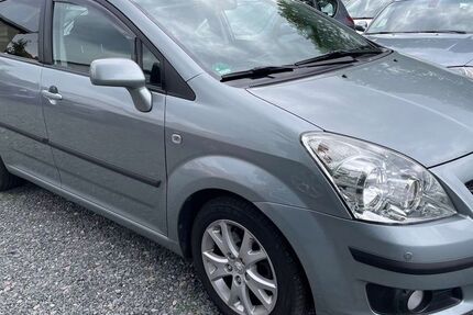 Toyota Verso 159.500 km 5.490 &euro; Hamburg 21073