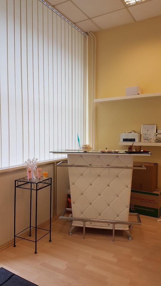 16 qm Gewerberaum in der HarriesstrasseKiel-Südfriedhof frei zimmer