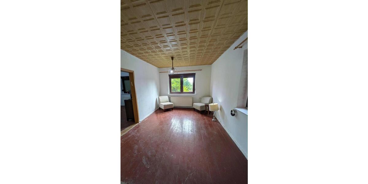 Einfamilienhaus Bad Schmiedeberg - 8 Zimmer, 150 m&sup2;, 79.000&euro; | Angebot:26971212