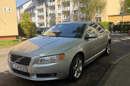 Volvo S80 230.000 km 7.500 &euro; Frankfurt am Main 60435