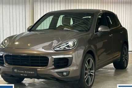 Porsche Cayenne 136.900 km 29.990 € Duisburg 47259