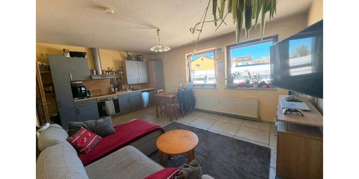 Etagenwohnung Rötz - 2 Zimmer, 63 m&sup2;, 555&euro; | Angebot:25992228