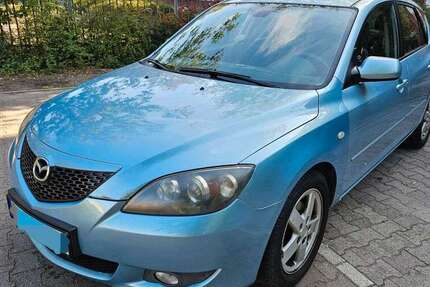 Mazda 3 200.000 km 2.700 € Berlin 13353