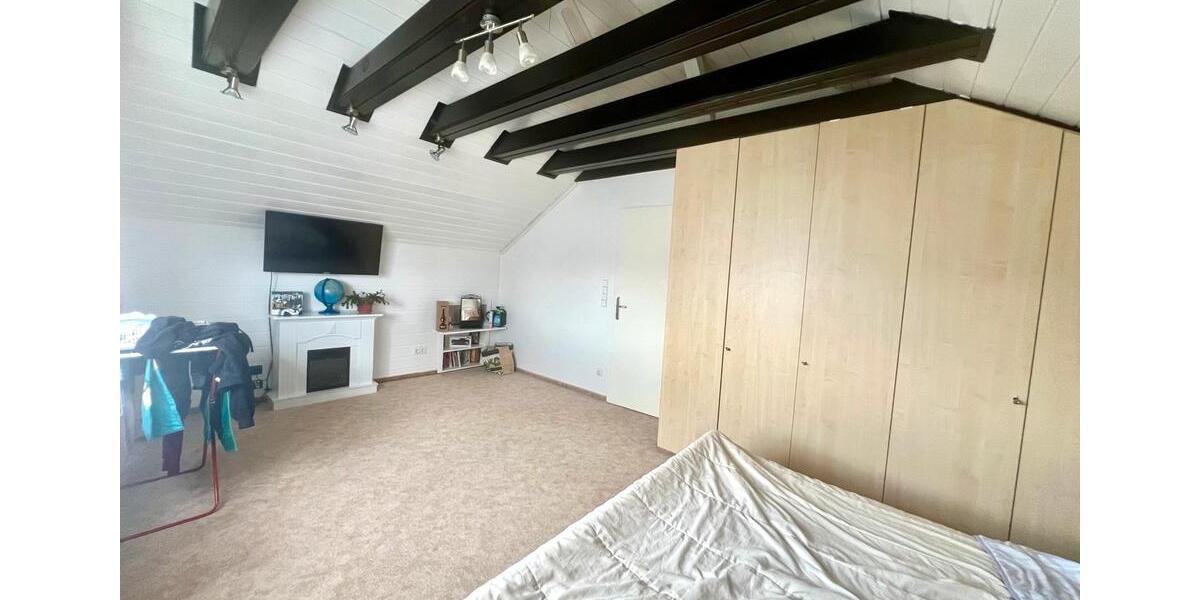 Dachgeschoßwohnung Steinheim an der Murr - 2.5 Zimmer, 55 m&sup2;, 185.000&euro; | Angebot:26837404