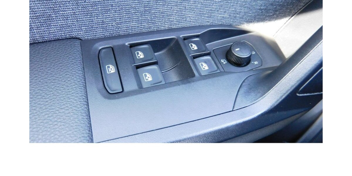 Seat Arona 1.0 X-Perience TSI BMT Navi Klima Alu 25.700 km 17.690 &euro; Vordorf 38533