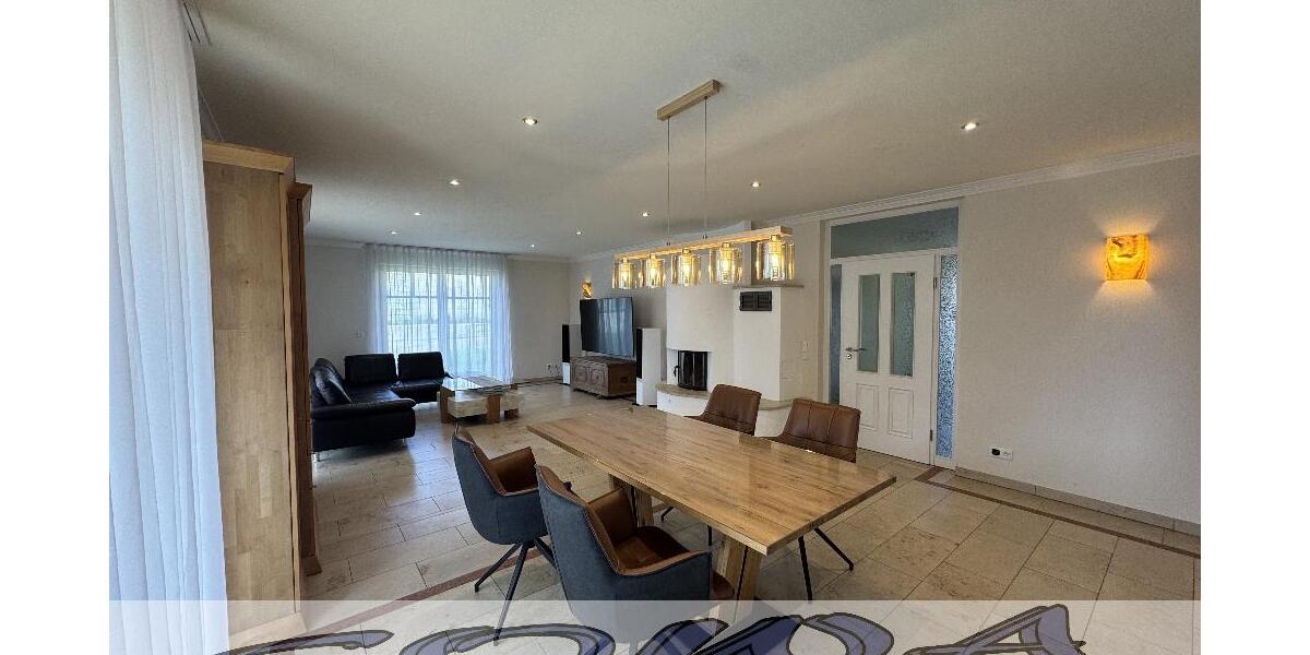 Traumhafte Villa im Toskana-Stil - Ein Objekt von Ihrem Immobilienpartner SOWA Immobilien und Finanzen - Villa Rennertshofen | Angebot:26299732