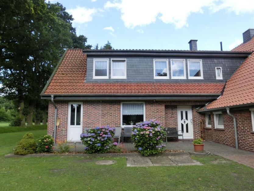 Idyllisch gelegene Doppelhaushälfte mit viel Platz! zimmer