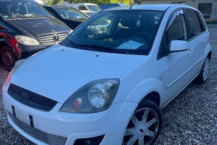 Ford Fiesta 138.000 km 599 &euro; Berlin 10245