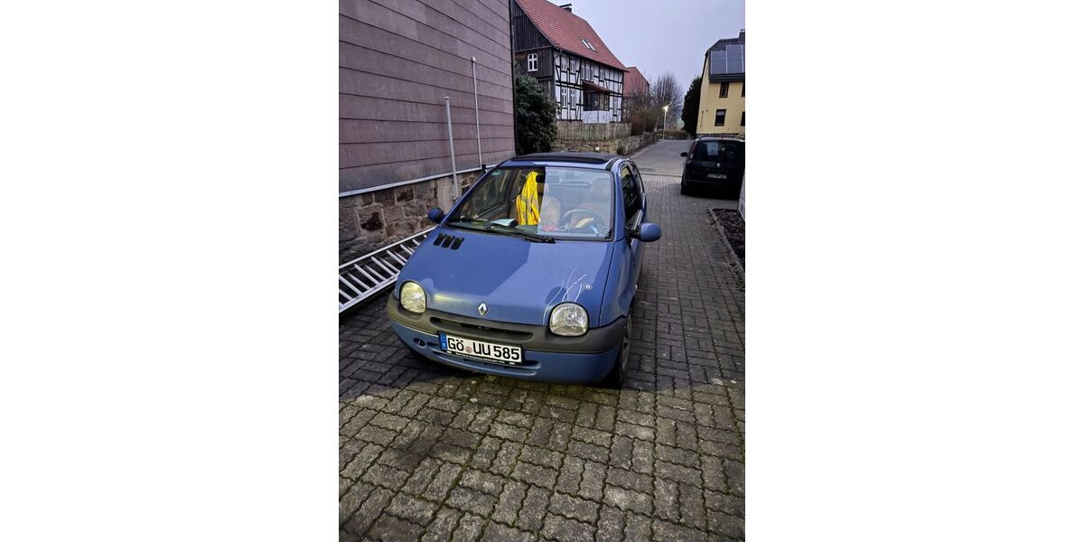 Renault Twingo 170.000 km 1.000 &euro; Bühren 37127
