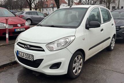Hyundai i10 113.000 km 5.250 € München 81371