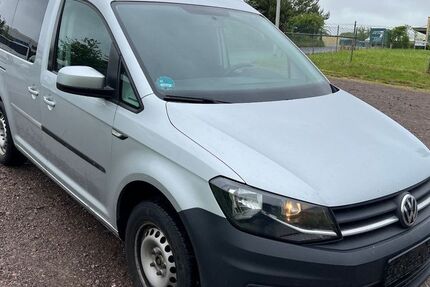 VW Caddy 285.300 km 6.700 &euro; Oschatz 04758