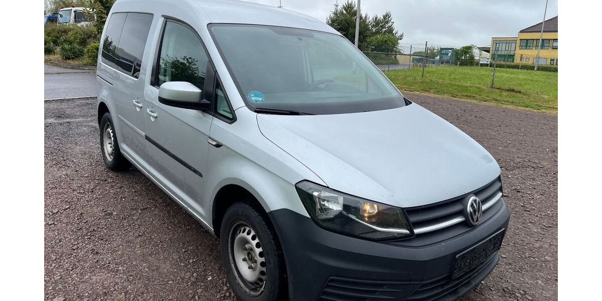 VW Caddy 285.300 km 6.819 &euro; Oschatz 04758