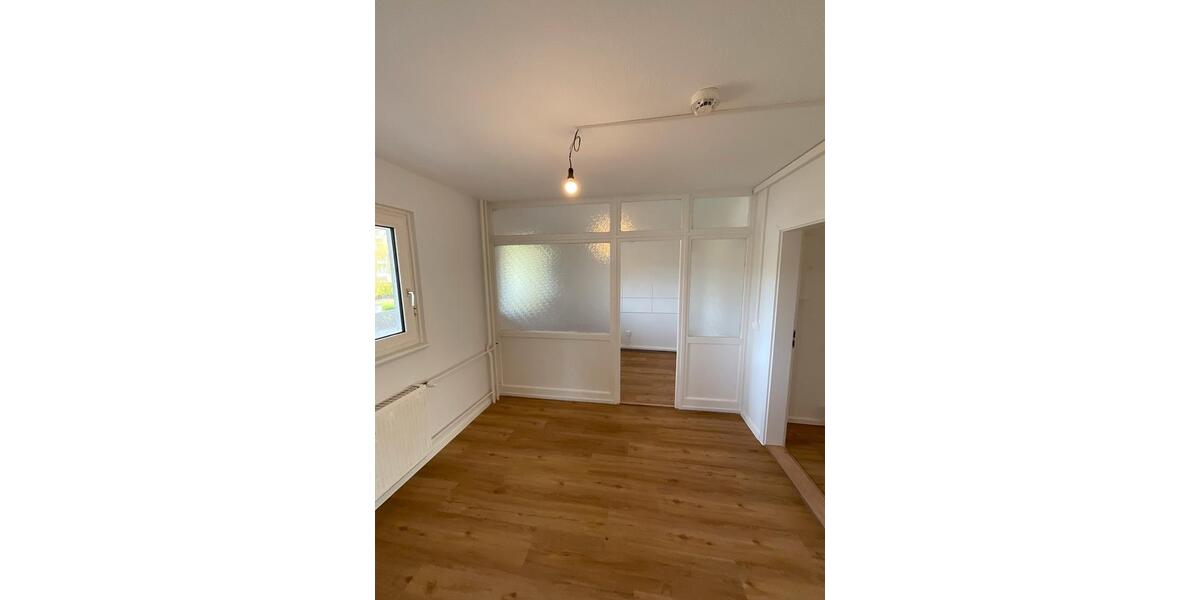 Etagenwohnung Melsdorf - 2.5 Zimmer, 73 m&sup2;, 599&euro; | Angebot:26358472