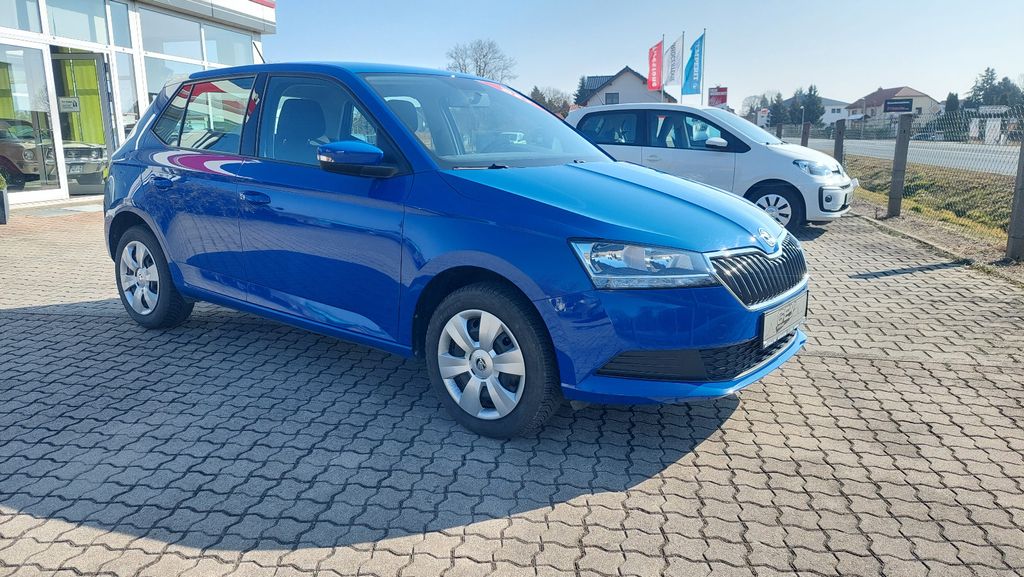Skoda Fabia 20.460 km 11.900 € Wermsdorf 04779